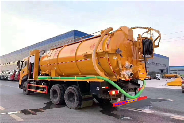 “省力省錢黑科技”程力環(huán)衛(wèi)系列之高壓清洗吸污車來(lái)了！