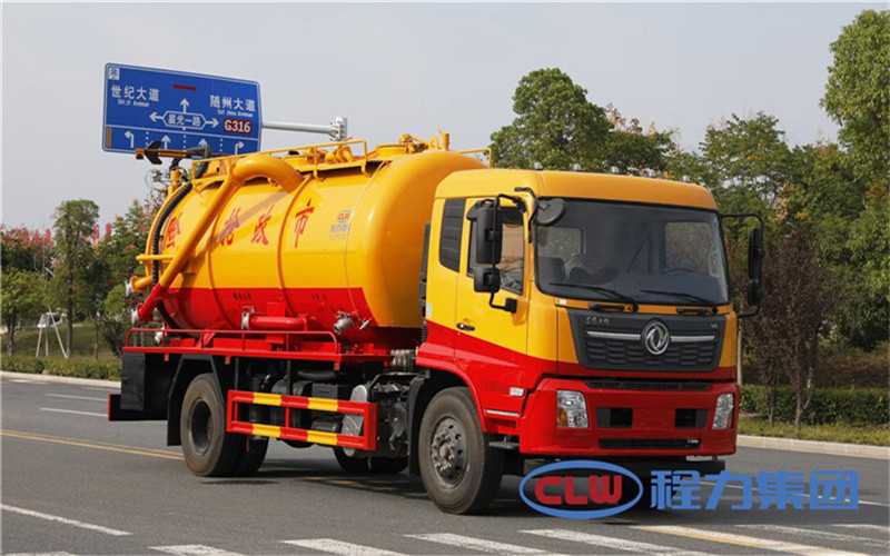 東風天錦清洗吸污車一車多能 用途廣泛，制作精良