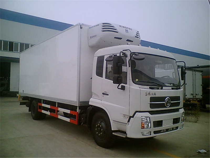 東風天錦國六冷藏車斷橋隔熱工藝，保溫隔熱又防火阻燃