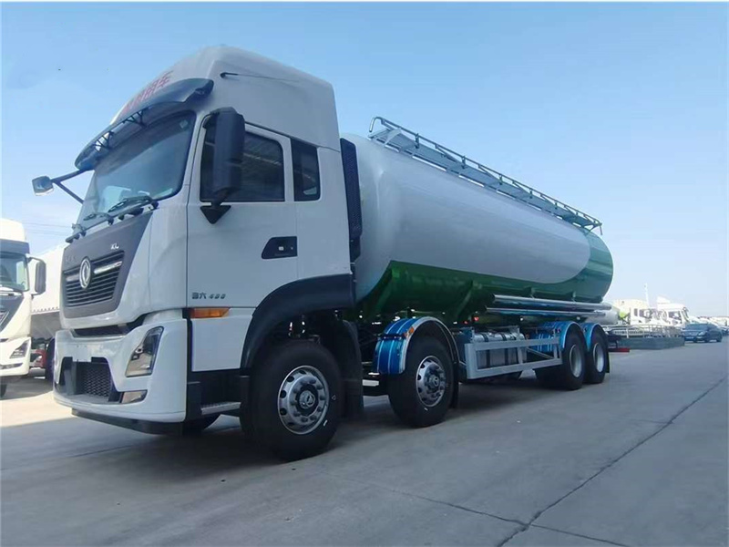 新品上市：氣推式散裝飼料車，不受距離限制