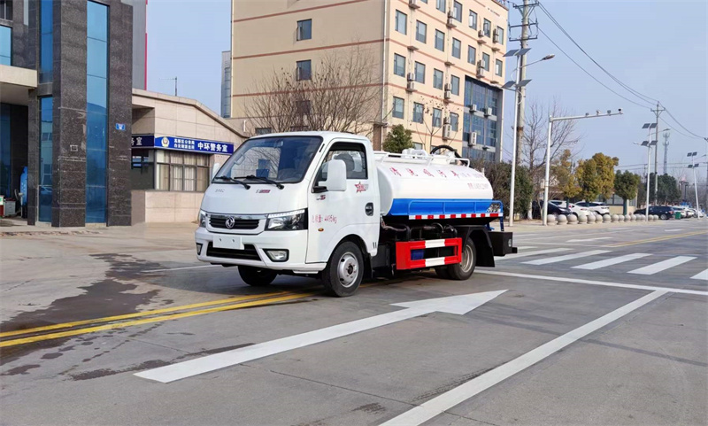 國六東風途逸藍牌清洗吸污車