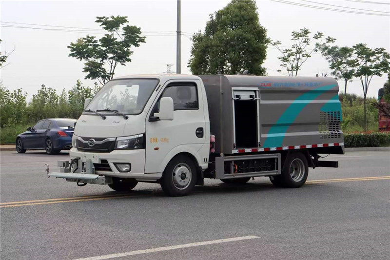 比亞迪T4純電動(dòng)路面養(yǎng)護(hù)車(chē)